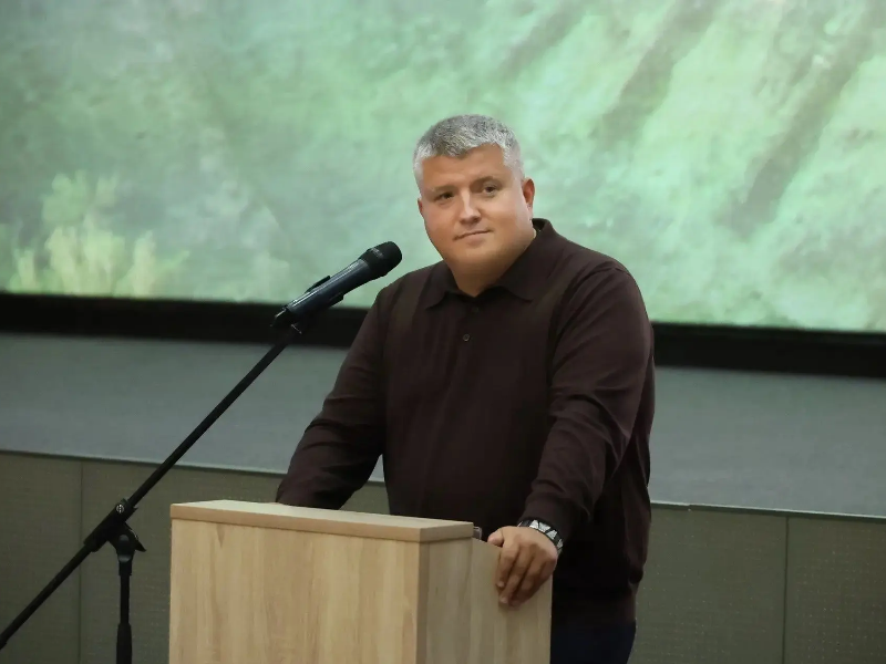 Губернатор Новгородской области Александр Дронов ответил на вопросы жителей Великого Новгорода.