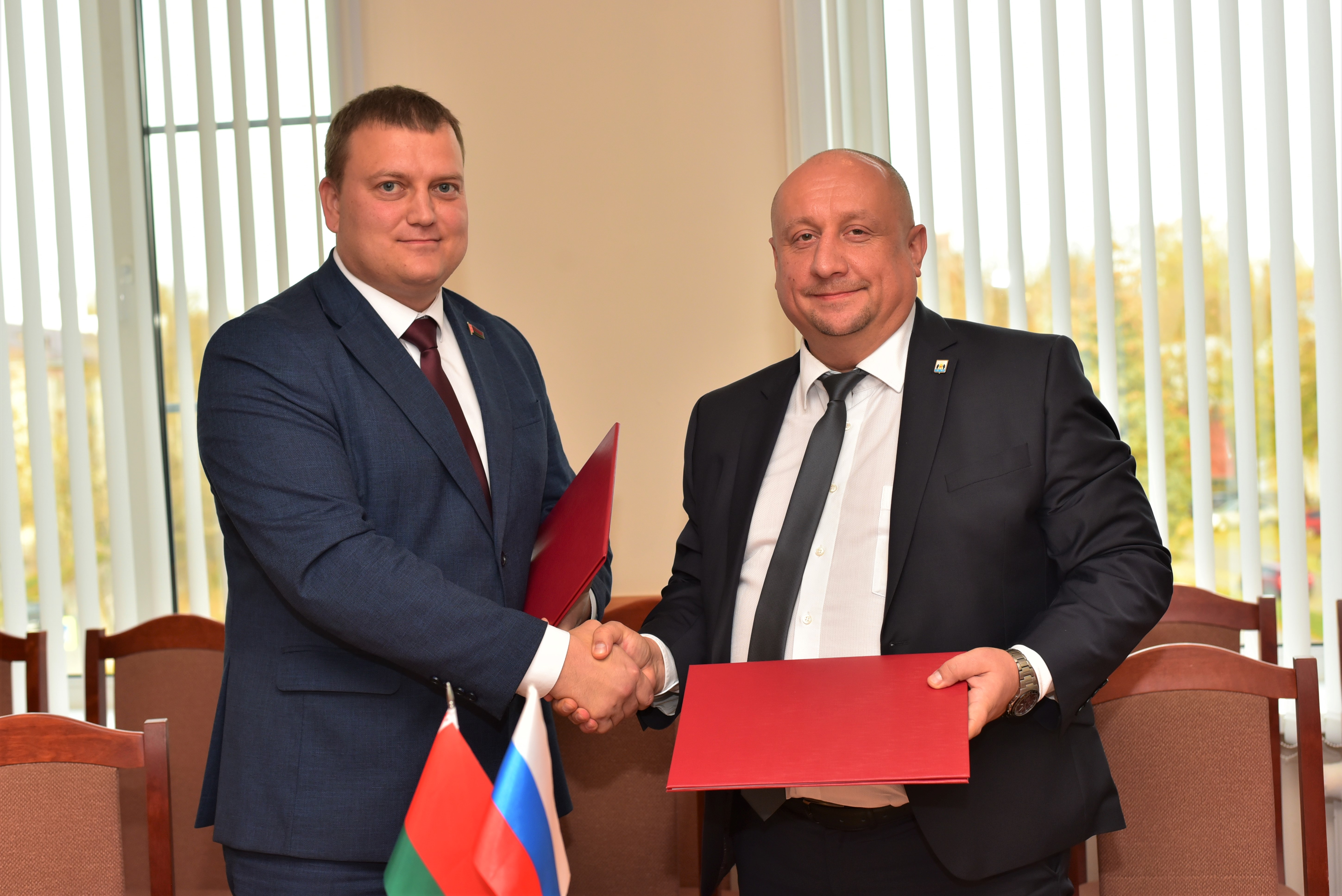 Подписано Соглашение о намерениях сотрудничества между Администрациями Великого Новгорода и Центрального района города Минска.
