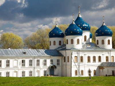 Свято-Юрьев мужской монастырь.