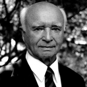 Кудряшов Василий Порфирьевич.