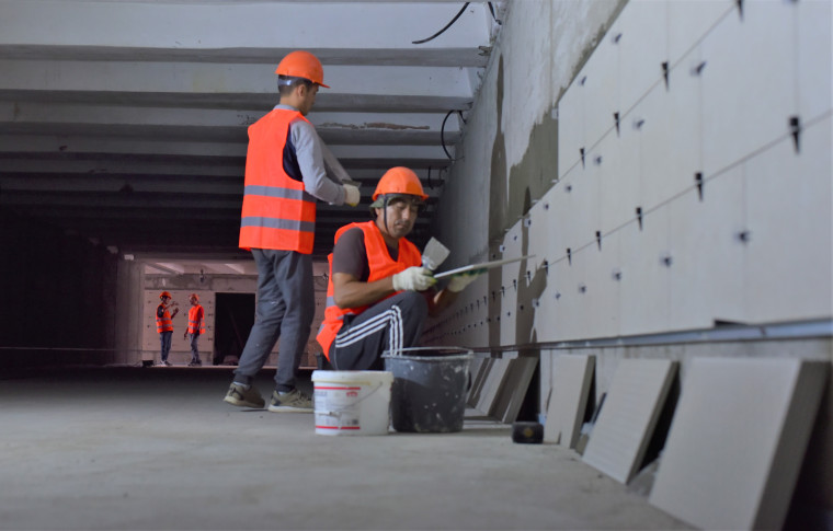 Капитальный ремонт подземного пешеходного перехода на Большой Московской улице будет завершен к концу сентября.